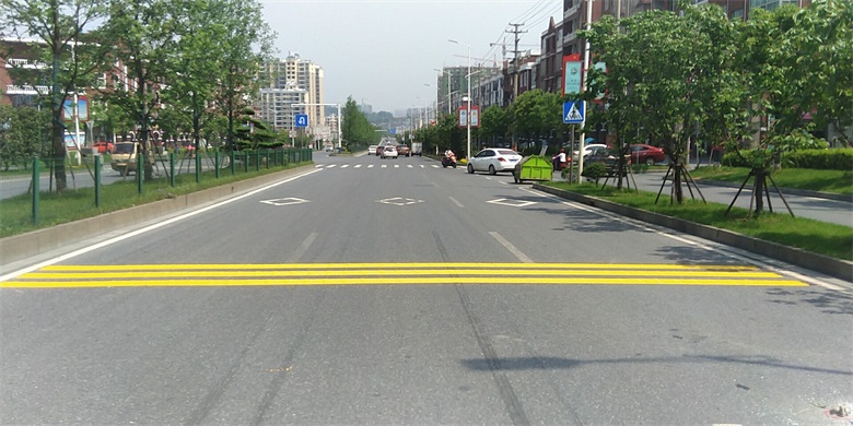 江西萍乡市政震动减速带